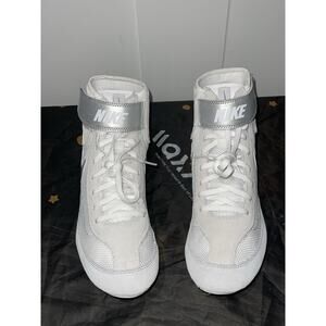 New Men’s Sz 11 Nike SpeedSweep 7 Wrestling Shoes White/Metallic Silver